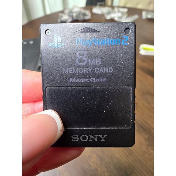 Authentic Original PlayStation 2 Memory Card 8GB - Sony OEM - Magic Gate PS2 - Picture 1 of 10